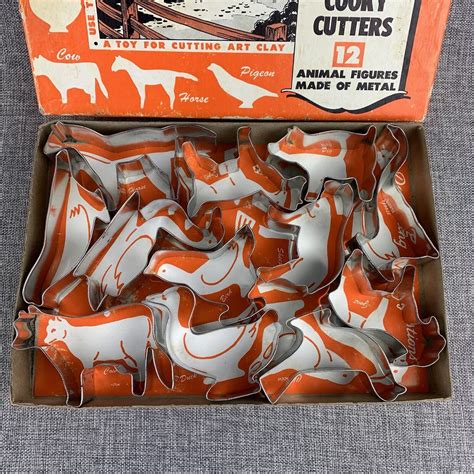 vintage barnyard cookie cutters metal boxed unused|12 VINTAGE BARNYARD COOKY CUTTERS/METAL FARM .